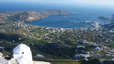 Σέριφος, ο οικισμός Λιβάδι από τη Χώρα